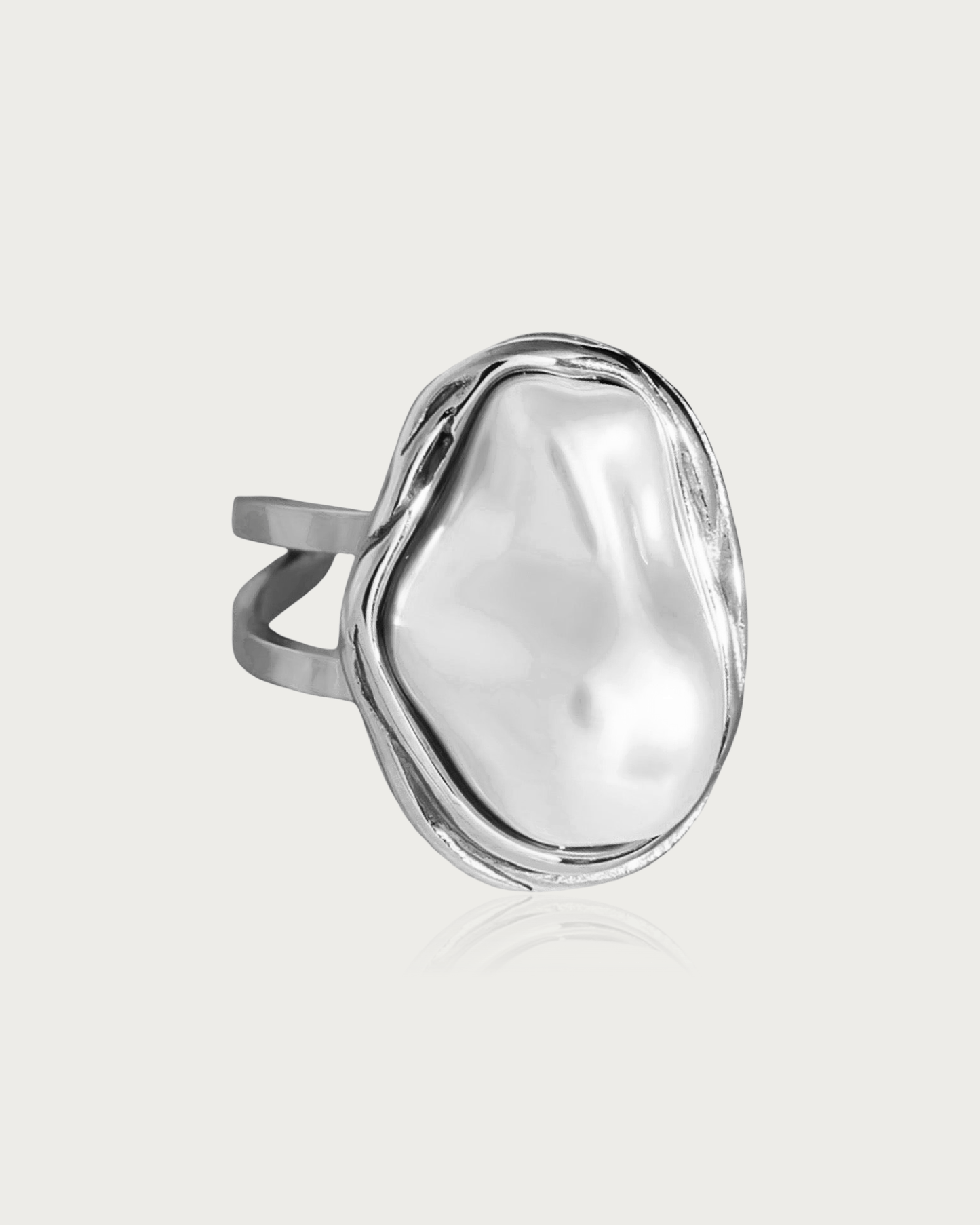 Molten Statement Pearl Ring - DORATA Jewellery