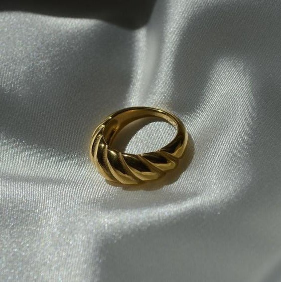 Croissant Ring - DORATA Jewellery