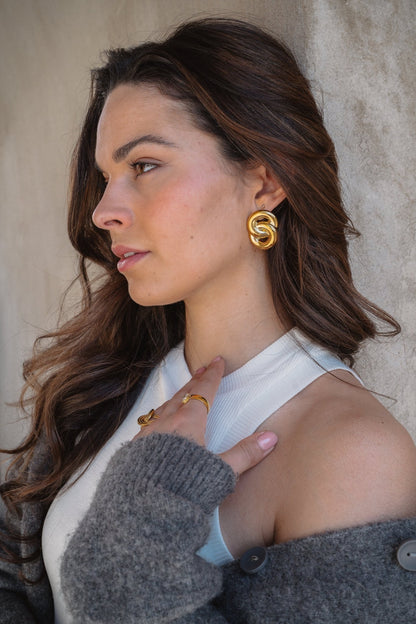 Hold Me Earrings - DORATA Jewellery