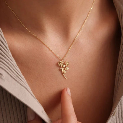 Mother’s Day Gift Family Birth Flowers - DORATA Jewellery