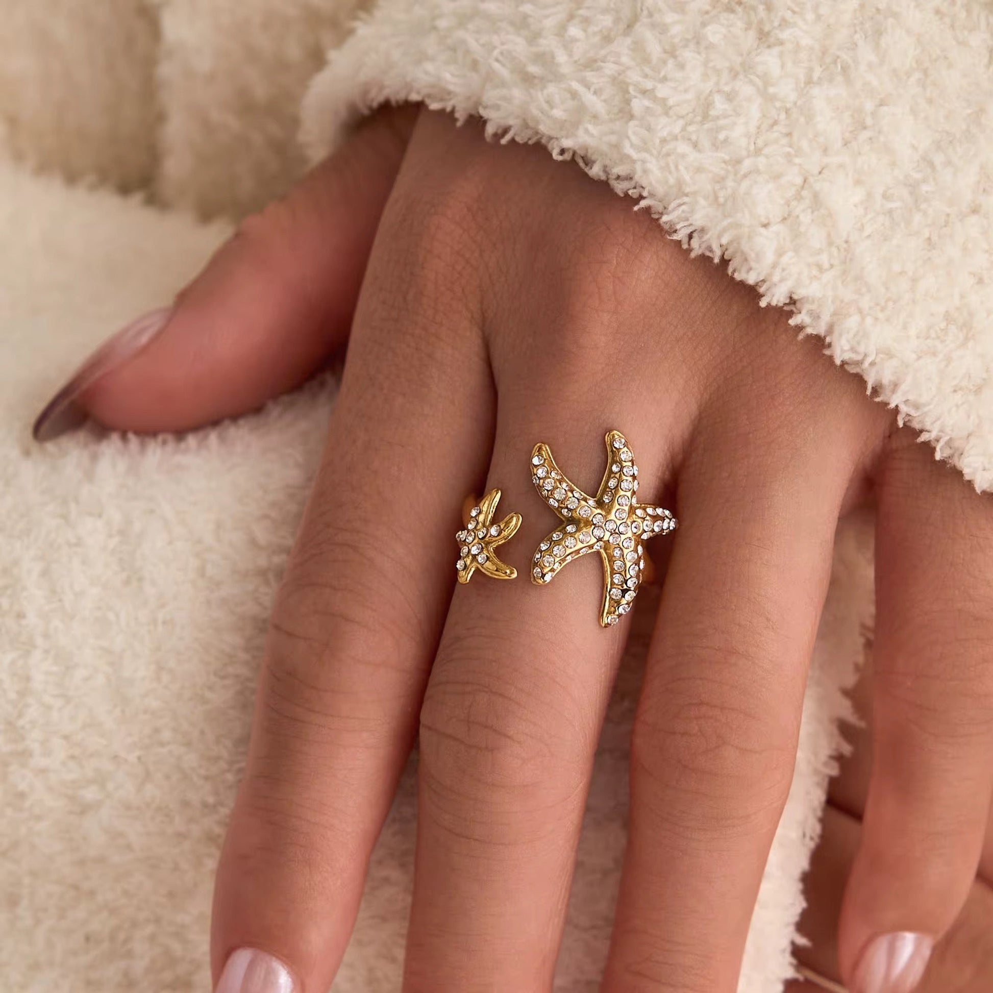 Starfish Diamante Ring - DORATA Jewellery